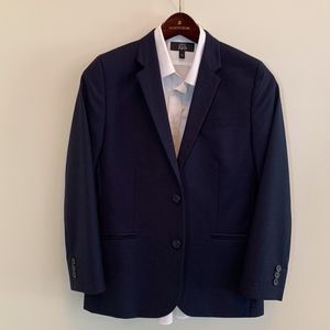 NORDSTROM KIDS Navy Suit (Big Boys) - Like New